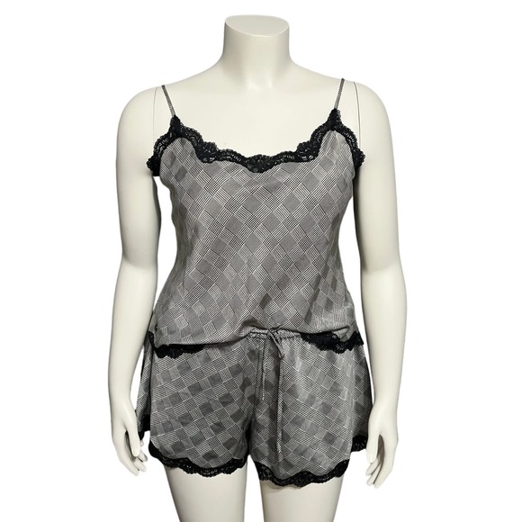 Lauren by Ralph Lauren Other - SOLD❌❌❌Lauren Ralph Lauren Houndstooth Satin 2 Pc Short Pajama Set Sz-Large